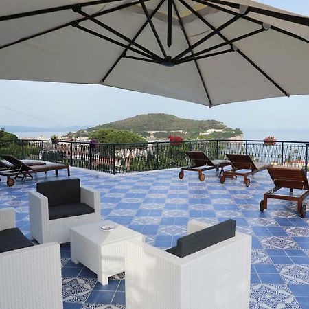Gli Archi Sul Mare Bed & Breakfast Gaeta Bagian luar foto