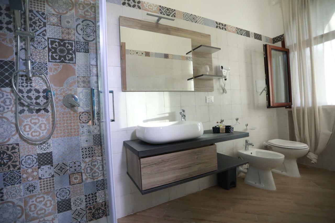 Gli Archi Sul Mare Bed & Breakfast Gaeta Bagian luar foto
